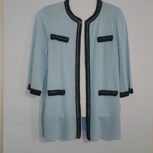 Women's Blazer Suit Size XL Elegant with Blue Pattern Black Trim